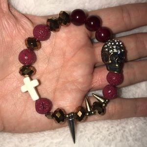 🎈3/$15 pretty skull and cross bracelet